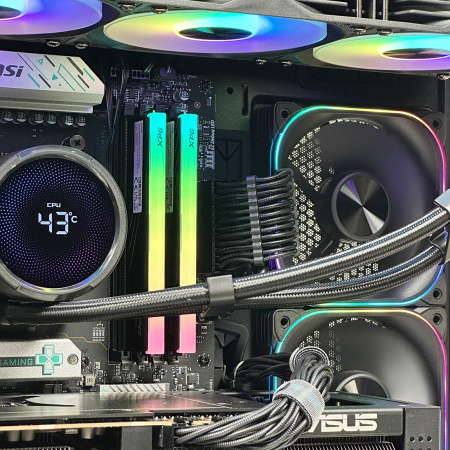 Игровой компьютер 7800X3D / B650M / DDR5 32GB / SSD M.2 512GB + 2TB / RX9070XT / 750W / XASTRA Q500M