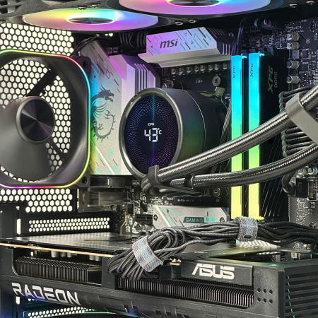 Игровой компьютер 7800X3D / B650M / DDR5 32GB / SSD M.2 512GB + 2TB / RX9070XT / 750W / XASTRA Q500M