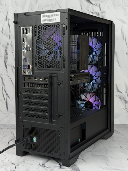 Giga304